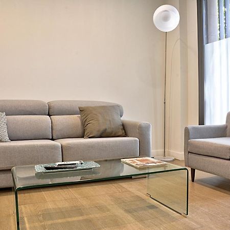Apartamento De Dos Dormitorios En Triana เซบีญา ภายนอก รูปภาพ