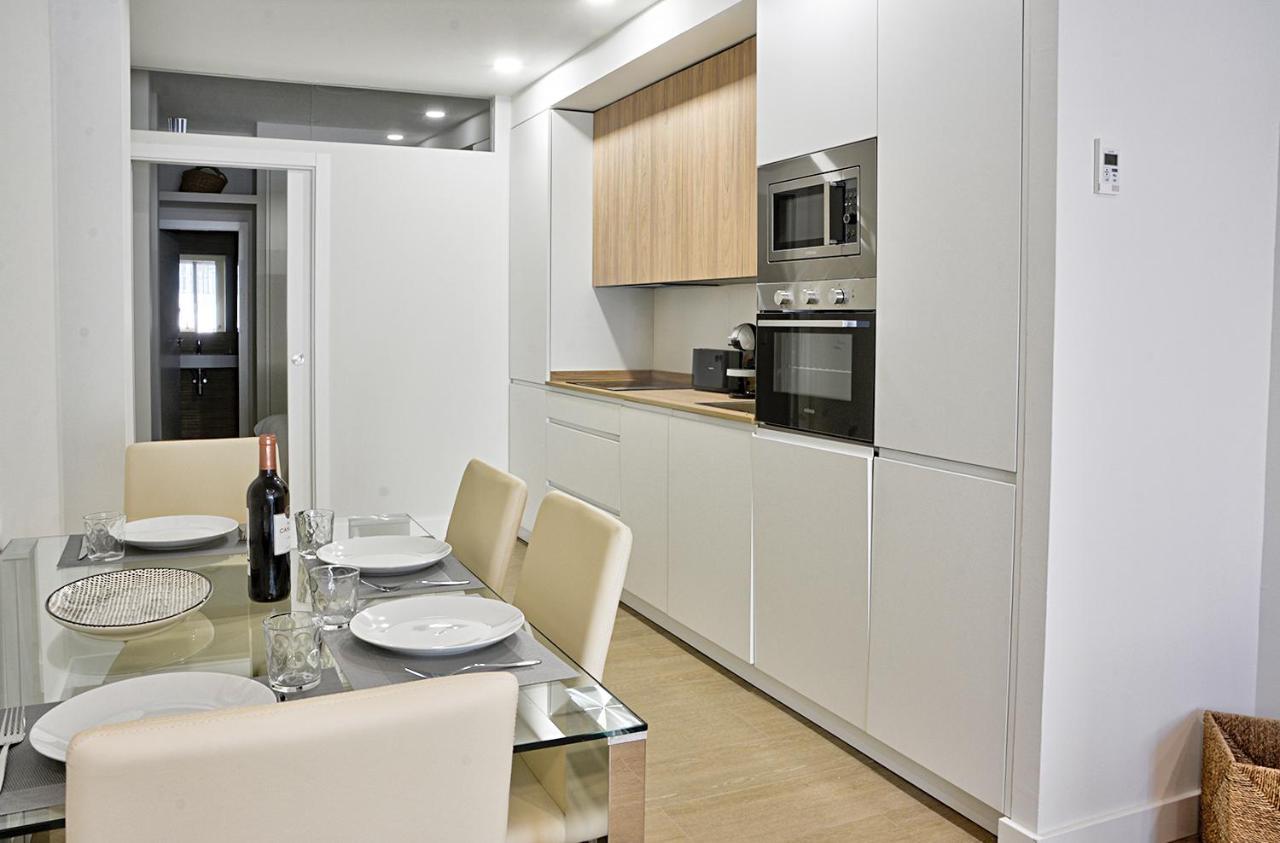 Apartamento De Dos Dormitorios En Triana เซบีญา ภายนอก รูปภาพ