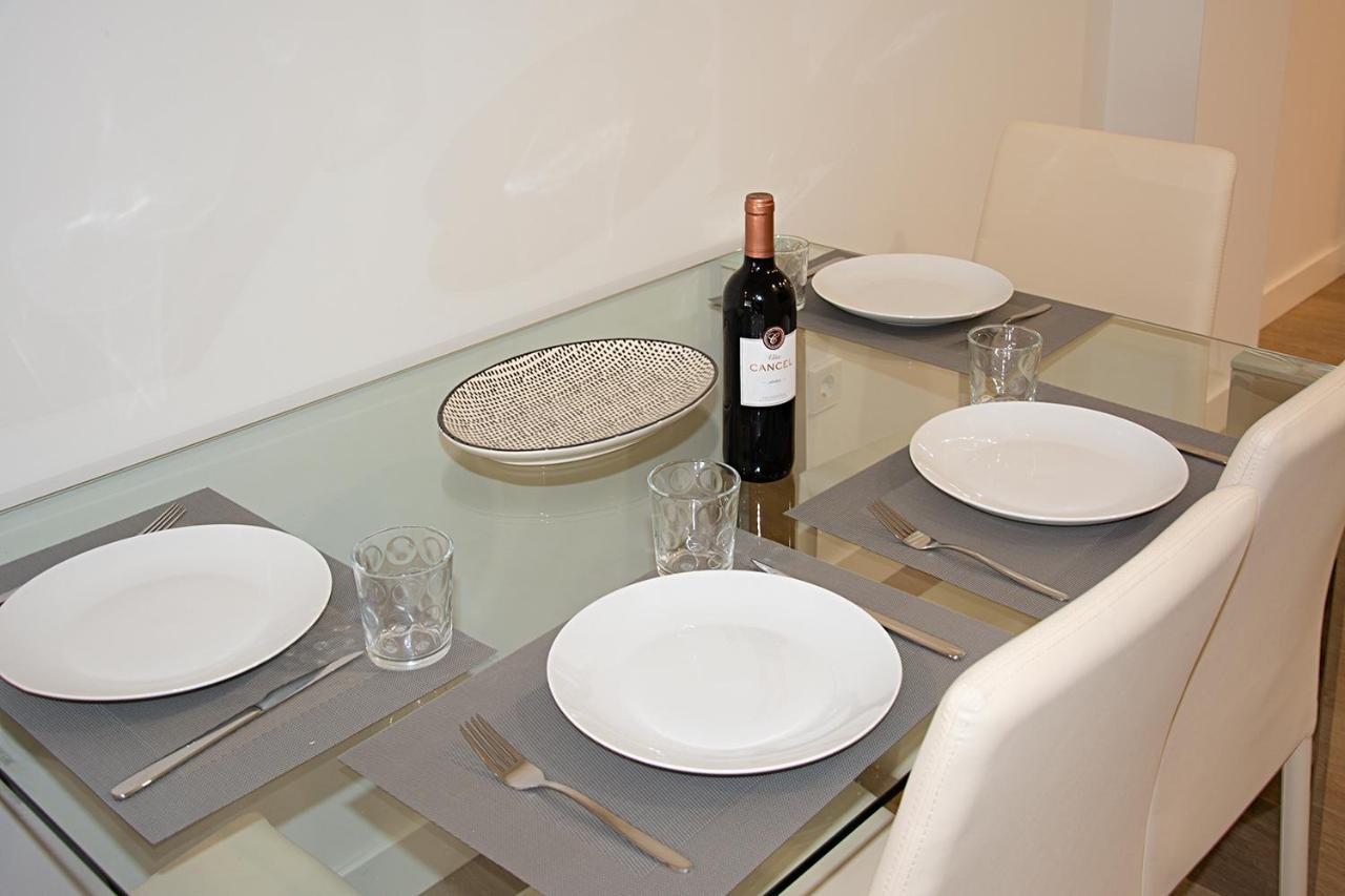 Apartamento De Dos Dormitorios En Triana เซบีญา ภายนอก รูปภาพ